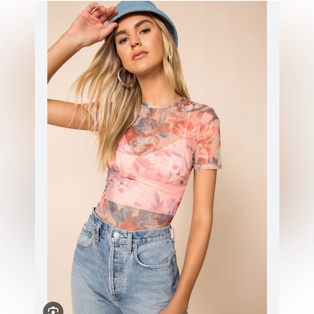 Superdown floral sheer top pink size Small